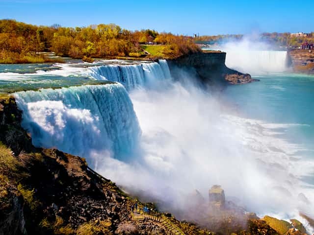 2-Day Niagara Falls Tour From New York/New Jersey with Corning Glass Museum